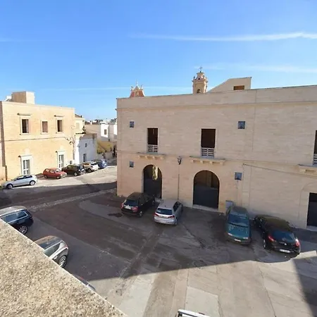 شقة Rifinito Monolocale Nel Centro Storico Tiggiano